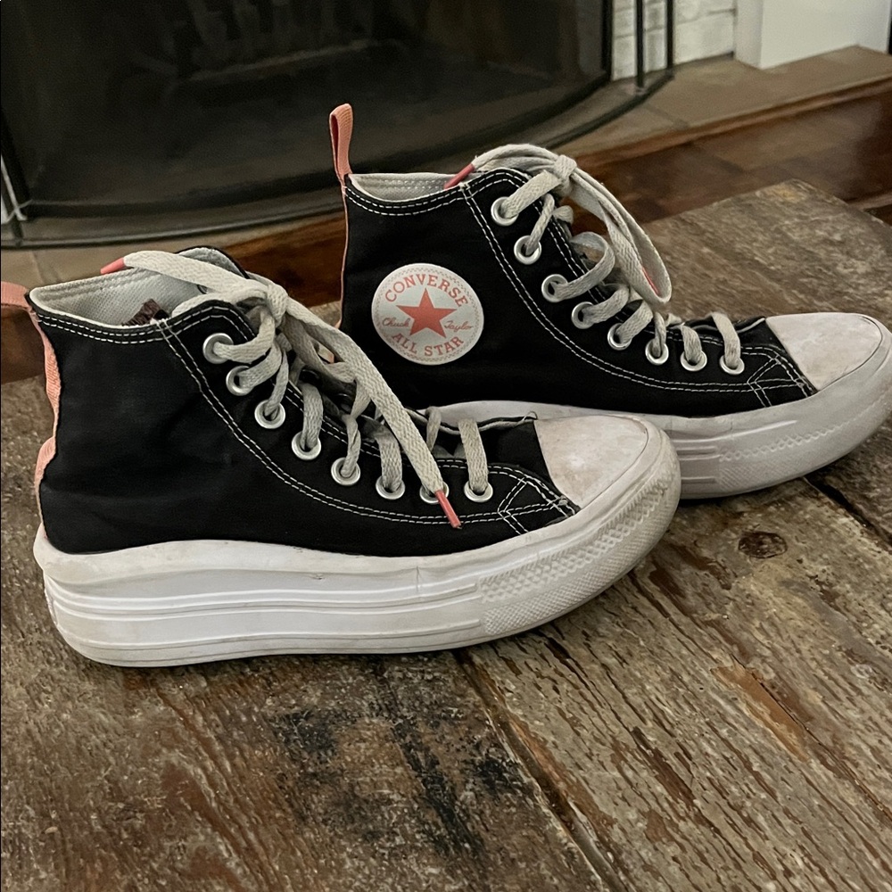 Converse Black and White Platform High-Tops with Pink Accents Sz 6.5
